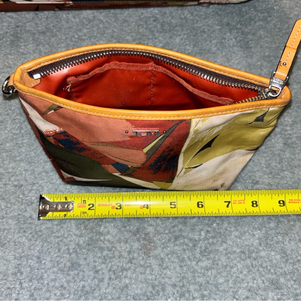 TUMI Voyager M Printed Nylon Tote Bag Abstract Multicolor Leather Trim + Pouch - Picture 15 of 16